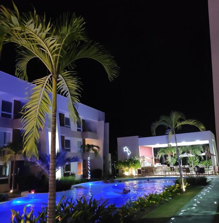Guarajuba, Porto Smeralda, 02 Suites Ngoại thất bức ảnh